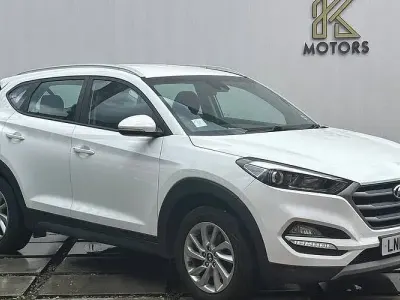 Used Hyundai Tucson SE 132 HP (97 kW) 2018 White SUV