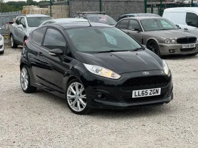 Used Ford Fiesta Sport 75 HP (55 kW) 2015 Black Hatchback