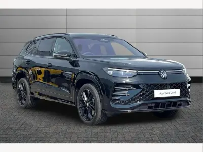 Used VW Tayron R-line 150 HP (110 kW) 2026 Grenadilla black SUV