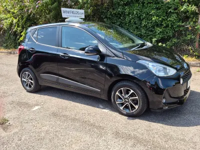 Used Hyundai i10 Premium 87 HP (63 kW) 2018 Black Hatchback