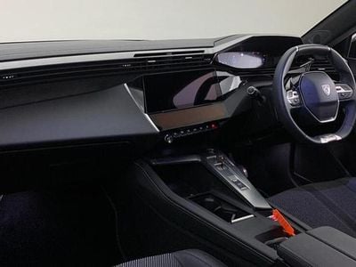 Second-hand Peugeot 408 GT 134 CP (98 kW) 2025 Negru SUV