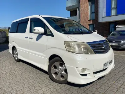 Usado Toyota Alphard 159 HP (116 kW) 2007 Branco Monovolume
