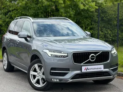 Usado Volvo XC90 Momentum 2018 Gris SUV