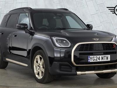 Używany Mini Countryman 215 KM (158 kW) 2024 Czarny SUV