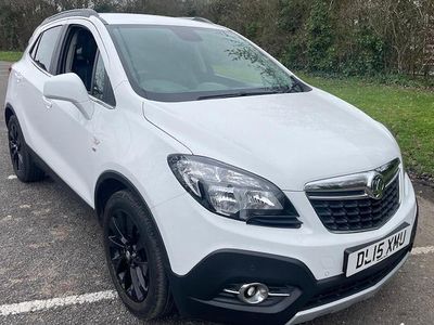 Used Vauxhall Mokka 116 HP (85 kW) 2015 White SUV