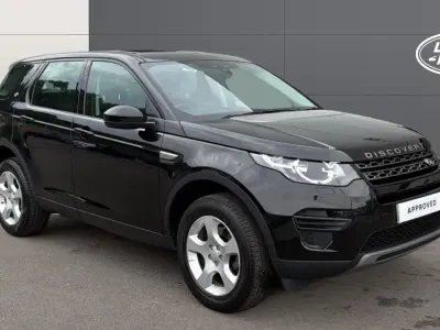 Used Land Rover Discovery 5 SE 150 HP (110 kW) 2018 Black SUV