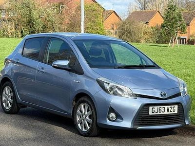 Used Toyota Yaris Hybrid T4 2013