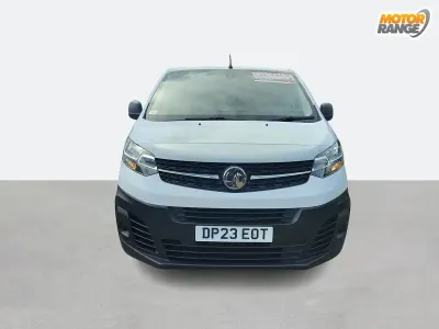 Used Vauxhall Vivaro 100 HP (73 kW) 2023 White MPV