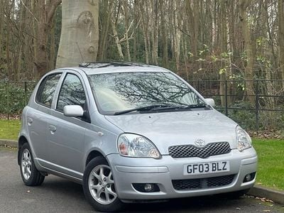 Silver Used 2003 Toyota Yaris Hatchback | £1,550 (Good price)