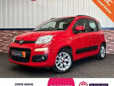 Used Fiat Panda Lounge 69 HP (50 kW) 2018 Red Hatchback