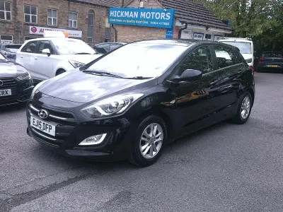 Used Hyundai i30 SE 110 HP (80 kW) 2015 Black Hatchback