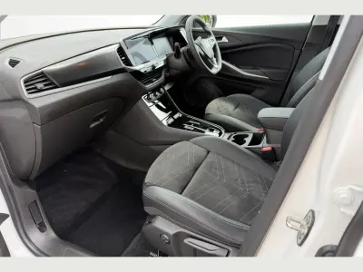 Used Vauxhall Grandland X Ultimate 128 HP (94 kW) 2024 White SUV