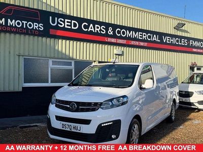 White Used 2020 Vauxhall Vivaro Sportive MPV | £10,300 (Fair price)
