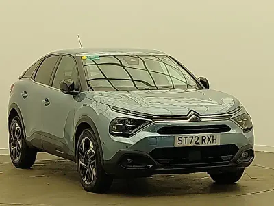 Used Citroën C4 PureTech 131 HP (96 kW) 2022 Blue Hatchback
