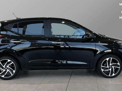Used Hyundai i10 Premium 79 HP (58 kW) 2025 Black Hatchback