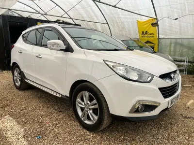 Used Hyundai ix35 Premium 115 HP (84 kW) 2013 White SUV