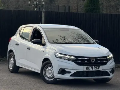 Used Dacia Sandero Acces 2021 White Hatchback