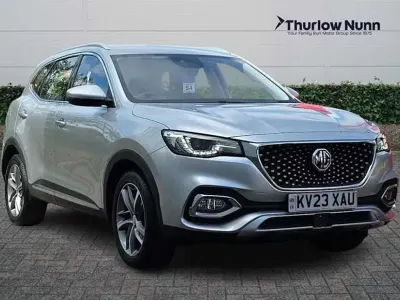 Używany MG HS Excite 162 KM (119 kW) 2023 Srebrny SUV