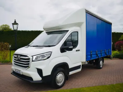 Usado Maxus V90 148 HP (108 kW) 2022 Branco Van