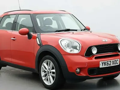 Used Mini Cooper SD Countryman 143 HP (105 kW) 2012 Red SUV