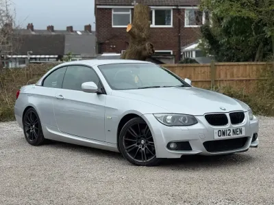 Używany BMW 320 Cabriolet M Sport 184 KM (135 kW) 2012 Srebrny Kabriolet