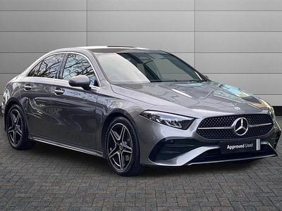 Begagnad Mercedes A200 Executive 163 HK (119 kW) 2025 Grå Sedan