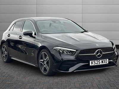 Begagnad Mercedes A200 Executive 163 HK (119 kW) 2025 Svart Halvkombi