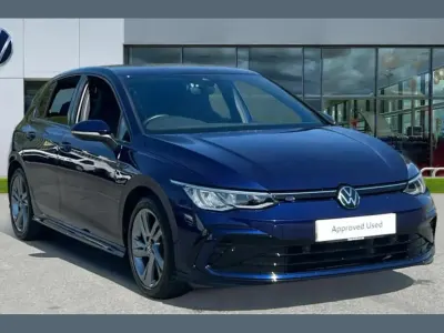 Used VW Golf VIII R-line 147 HP (108 kW) 2023 Blue Hatchback