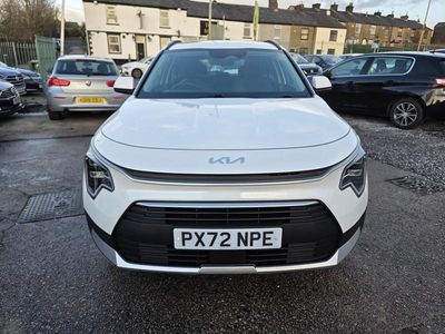 White Used 2022 Kia Niro SUV | £17,490 (Good price)