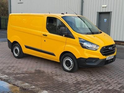 Yellow Used 2021 Ford Transit Custom Van | £7,200 (Super price)