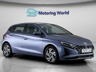 Used Hyundai i20 Advanced 100 HP (73 kW) 2025 Blue Hatchback