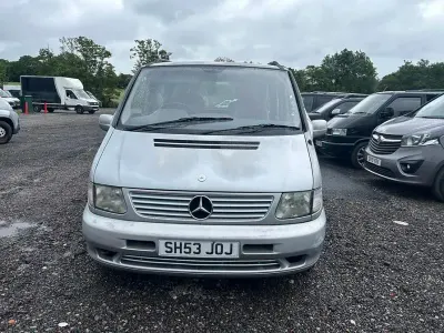 Used Mercedes V220 2003 Silver MPV