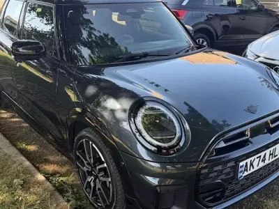 Used Mini Cooper Sport 150 kW (204 HP) 2026 Hatchback