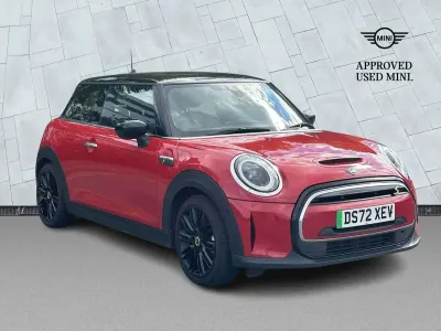 Used Mini Cooper S Hatch 135 kW (184 HP) 2022 Red Hatchback