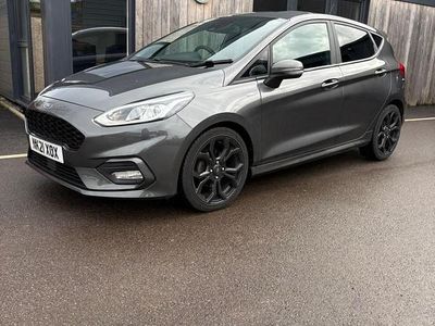 Usado Ford Fiesta ST-Line 95 HP (69 kW) 2021 Cinzento Citadino