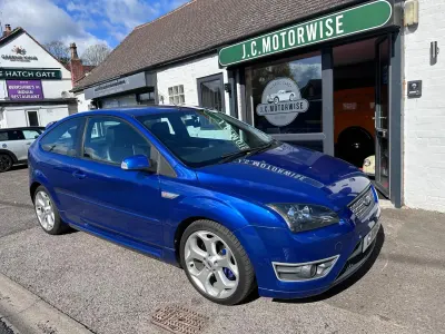 Używany Ford Focus ST 2007 Niebieski Hatchback