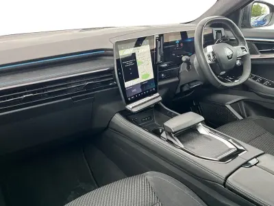 Usado Renault Austral Iconic Esprit Alpine 197 HP (144 kW) 2023 Preto SUV