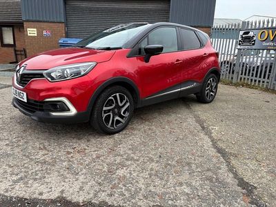 Used Renault Captur Iconic 2019 Red SUV