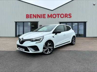 Used Renault Clio RS Line 2023 White Hatchback