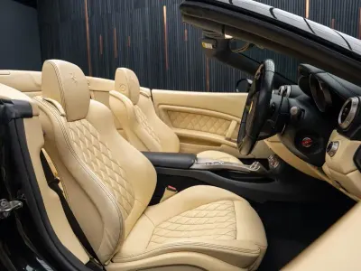 Used Ferrari California 490 HP (360 kW) 2010 Black Cabriolet
