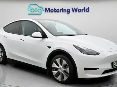 Used Tesla Model Y Standard Range 219 kW (299 HP) 2023 White SUV