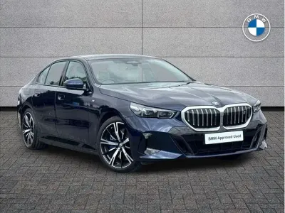 New BMW i5 M Sport 250 kW (340 HP) 2025 Blue Sedan