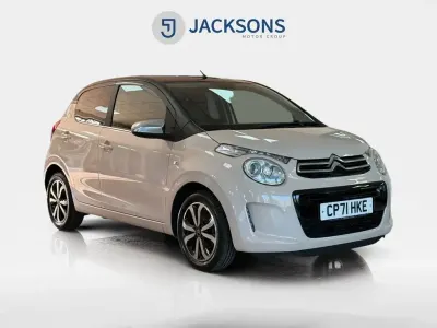 Używany Citroën C1 Shine 72 KM (52 kW) 2021 Beżowy Hatchback