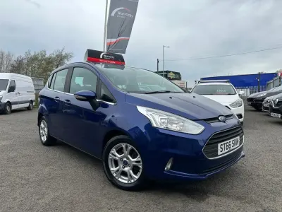 Używany Ford B-MAX Zetec 95 KM (69 kW) 2016 Niebieski Minivan