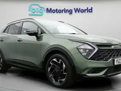 Usado Kia Sportage GT-Line 265 HP (194 kW) 2023 Verde SUV