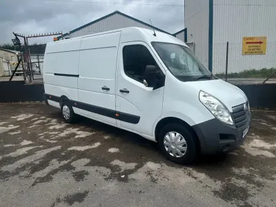 Usado Vauxhall Movano 125 CV (91 kW) 2016 Blanco Monovolumen