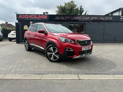 Used Peugeot 3008 Allure 130 HP (95 kW) 2020 Red SUV