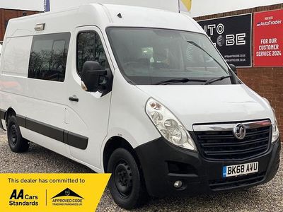 Used Vauxhall Movano 130 HP (95 kW) 2018 White MPV