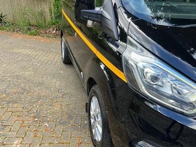Used Ford Transit Custom Limited 130 HP (95 kW) 2022 Black Van
