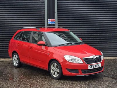 Used Skoda Fabia SE 90 HP (66 kW) 2013 Red Estate